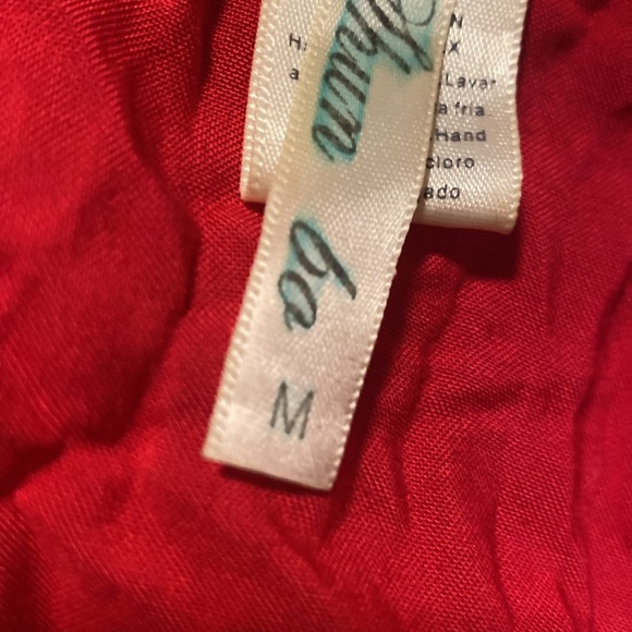 Top red - Picture 6 of 6